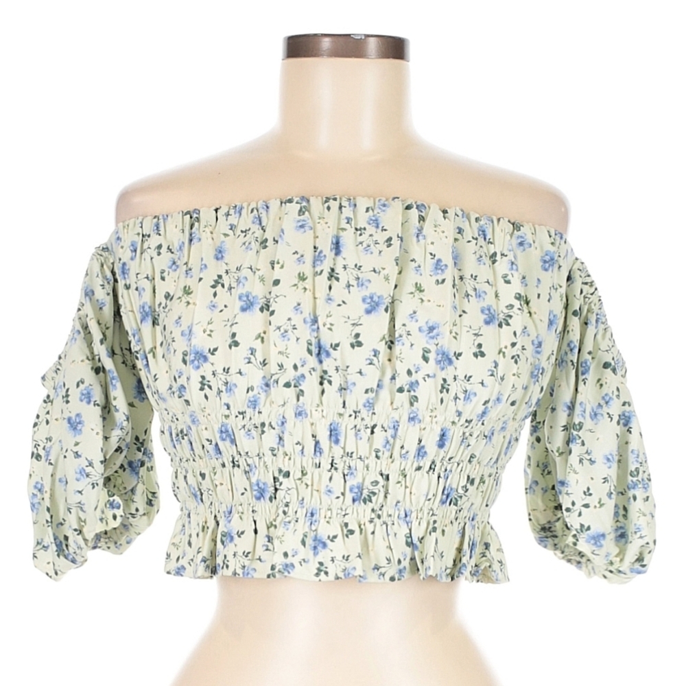 NWT! Abercrombie And Fitch Off The Shoulder Puff Sleeve Crop Floral Top